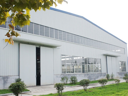 廠區(qū)車(chē)間